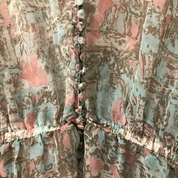 Verty Shirt - Picture 3 of 16